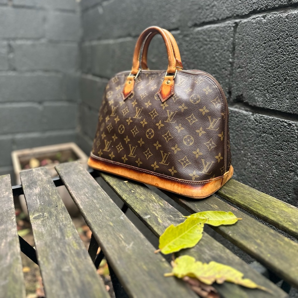 Vintage Louis Vuitton Alma Hand Bag